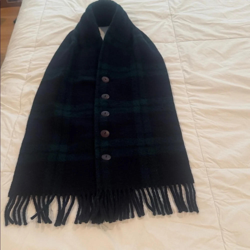 Johnstones of Elgin Vintage blue and green plaid scarf made in Scotland 🏴󠁧󠁢󠁳󠁣󠁴󠁿